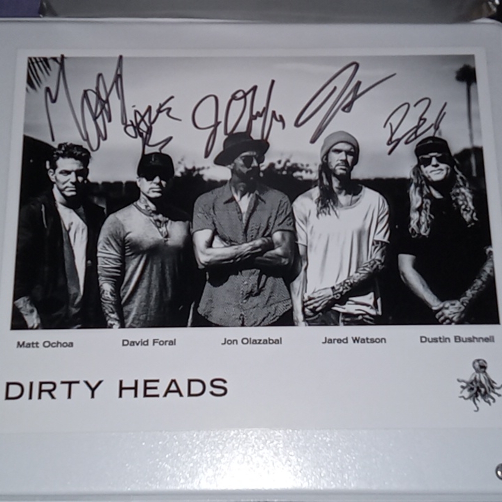 NWOT DIRTY HEADS 8x10 WITH FRAME!